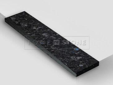 Žula LABRADORIT LESK - velmi oblíbený přírodní kámen s atraktivním vzhledem a výjimečnou nepravidelnou kresbou. Tato žula je vhodná pro výrobu interiérových i exteriérových parapetů. Žula LABRADORIT LESK - velmi oblíbený přírodní kámen s atraktivním vzhledem a výjimečnou nepravidelnou kresbou. Tato žula je vhodná pro výrobu interiérových i exteriérových parapetů.