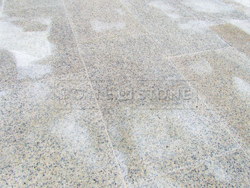 Archivní fotografie - OBKLAD BAZÉNU PŘÍRODNÍM KAMENEM. Zakázkové kamenictví TONE OF STONE. Archivní fotografie - OBKLAD BAZÉNU PŘÍRODNÍM KAMENEM. Zakázkové kamenictví TONE OF STONE.