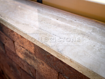 Parapety do pergoly z kamene Travertino Romano Classico. Zakázkové kamenictví TONE OF STONE. Parapety do pergoly z kamene Travertino Romano Classico. Zakázkové kamenictví TONE OF STONE.