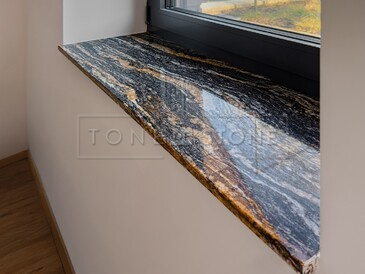 Kamenný parapet ze žuly Magma Black dodá eleganci každému interiéru Kamenný parapet ze žuly Magma Black dodá eleganci každému interiéru