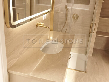 Mramorová deska do koupelny z krémového přírodního kamene Botticino Classico Mramorová deska do koupelny z krémového přírodního kamene Botticino Classico