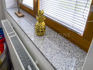 Leštěná přírodní žula Padang Crystal, zakázková výroba TONE OF STONE Leštěná přírodní žula Padang Crystal, zakázková výroba TONE OF STONE