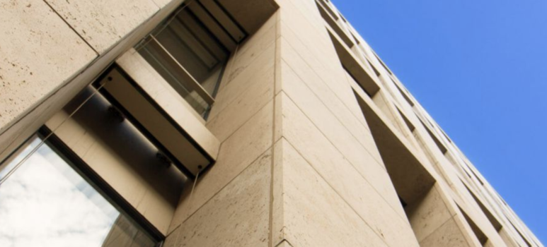 Fasáda z přírodního kamene promění váš dům v architektonický skvost